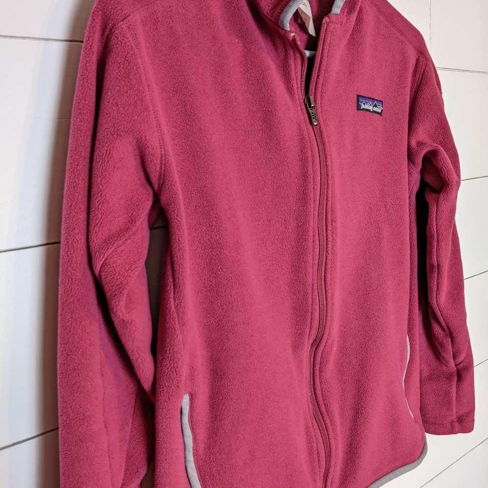 Patagonia Cranberry Colored Full Zip Fleece Hoodie